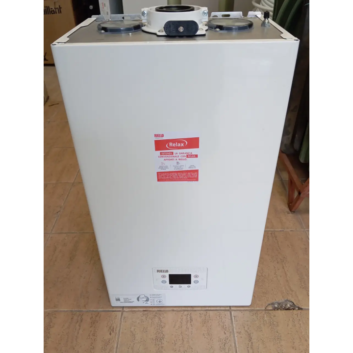 Економічний конденсаційний котел Riello RLT KIS для опалення приватного будинку — монтаж в Одесі