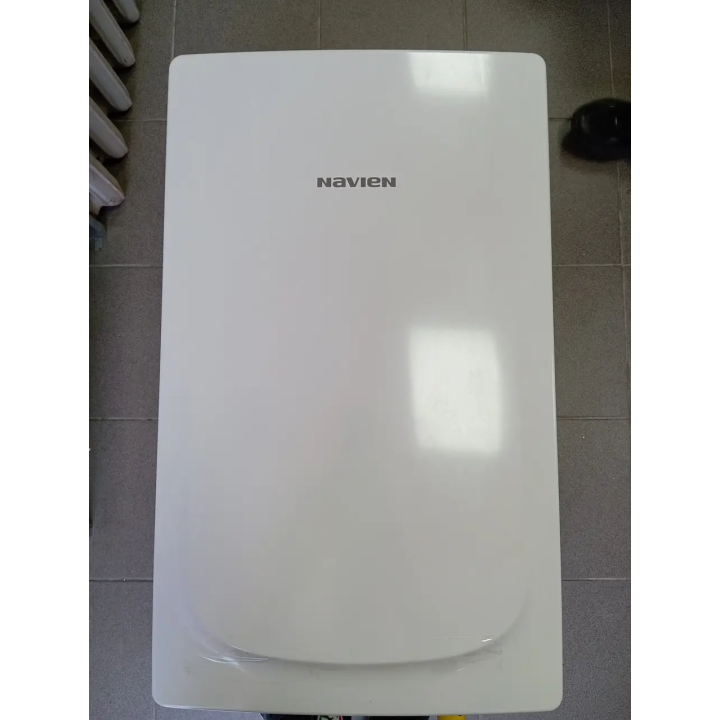 Турбированный двухконтурный газовый котел NAVIEN Deluxe E 16 кВт с нержавеющим теплообменником — Santeh-Kompaniya