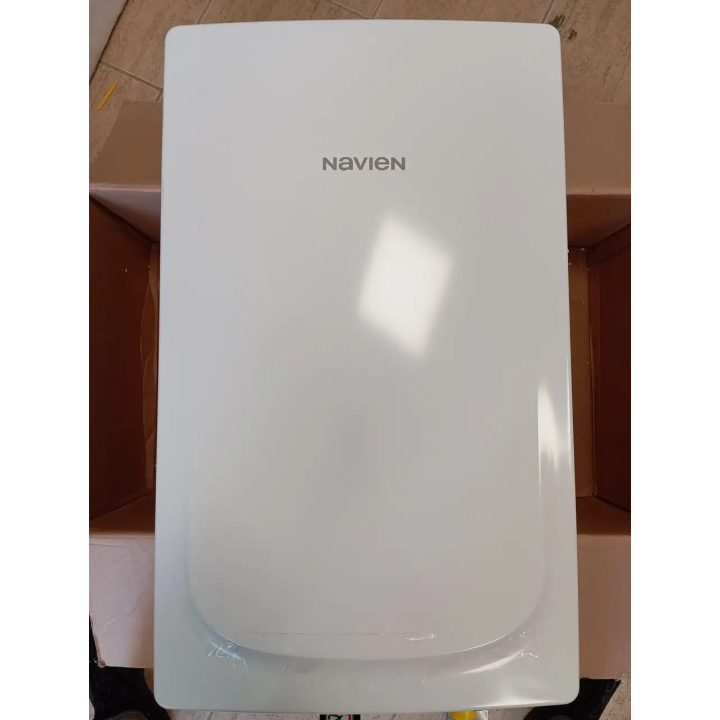 Турбований двоконтурний газовий котел Navien Deluxe 24 кВт із нержавіючим теплообмінником — Santeh-Kompaniya