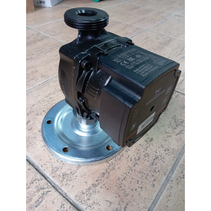 Насос Grundfos Alpha1 L 25-40 130 купити Одеса | Ціна в Україні