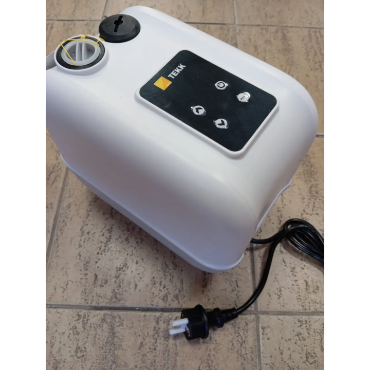 Автоматическая насосная станция TEKK HAUS E 260 с корпусом из нержавеющей стали — Santeh-Kompaniya